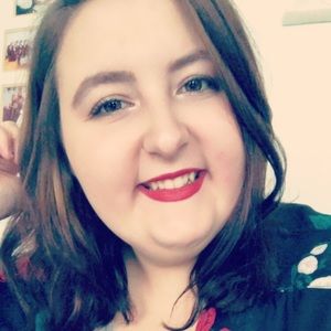 Meet your Posher, Phoebe